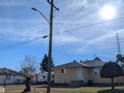 5035 49 Avenue NW  Vilna, AB T0A 3L0