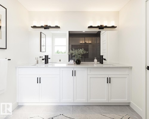 5033 Cawsey Link Sw, Edmonton, AB - Indoor Photo Showing Bathroom