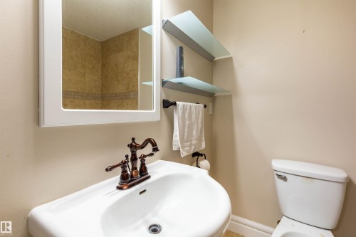4224 157 Av, Edmonton, AB - Indoor Photo Showing Bathroom