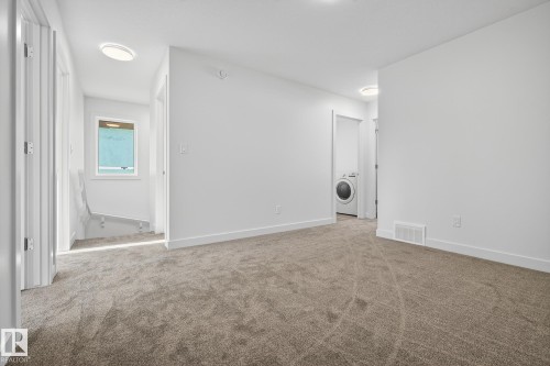 5 5122 213A Street, Edmonton, AB - Indoor Photo Showing Other Room