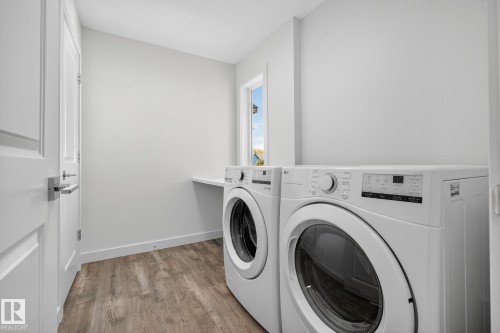 5 5122 213A Street, Edmonton, AB - Indoor Photo Showing Laundry Room