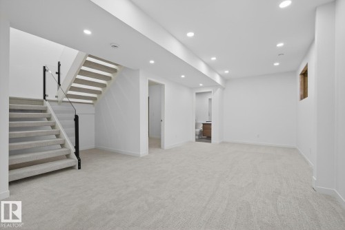 14502 103 Avenue, Edmonton, AB - Indoor Photo Showing Other Room