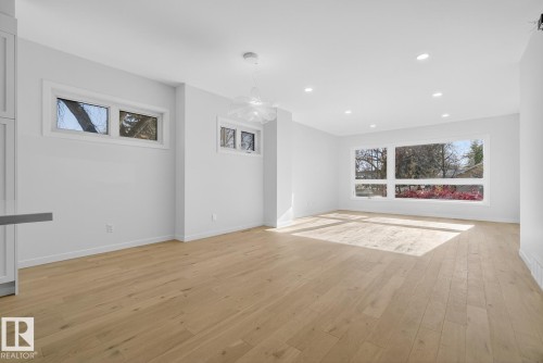 14502 103 Avenue, Edmonton, AB - Indoor