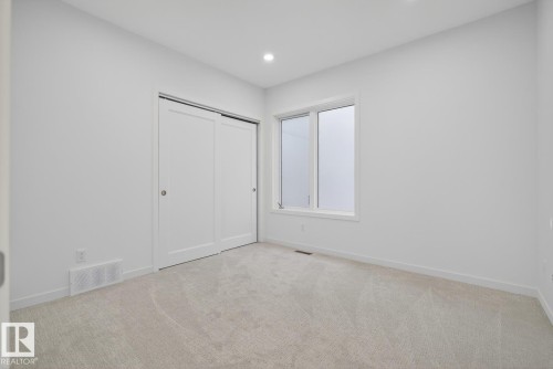14502 103 Avenue, Edmonton, AB - Indoor Photo Showing Other Room