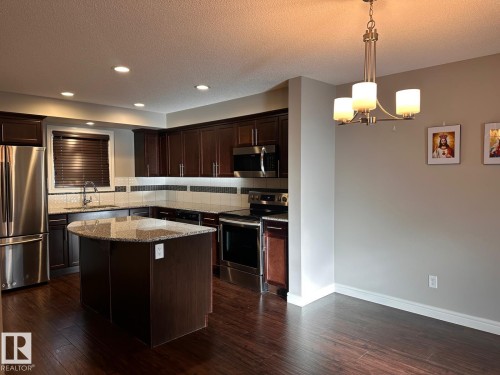 176 Desrochers Gate Gate, Edmonton, AB - Indoor Photo Showing Kitchen With Stainless Steel Kitchen