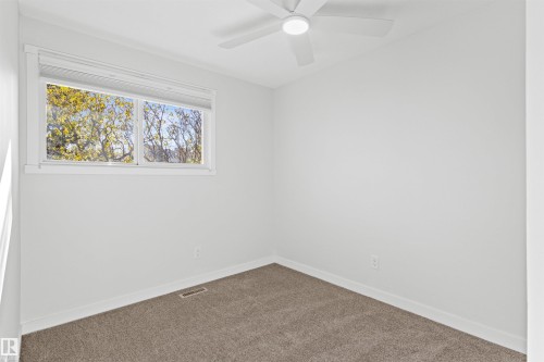 2935 109 Street, Edmonton, AB - Indoor Photo Showing Other Room