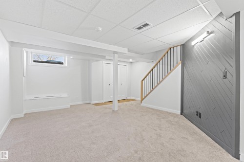 2935 109 Street, Edmonton, AB - Indoor Photo Showing Other Room