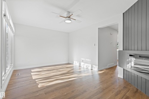 2935 109 Street, Edmonton, AB - Indoor Photo Showing Other Room