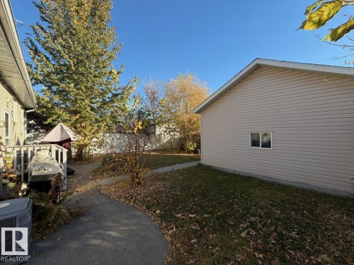 12009 40 Street, Edmonton, AB - Outdoor