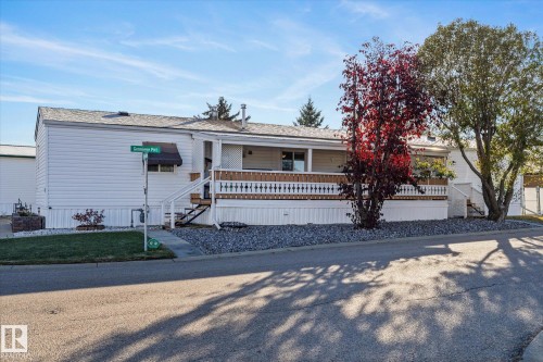 89 3400 48 Street, Stony Plain, AB - Outdoor