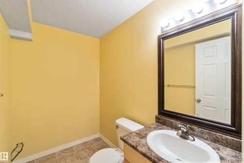 182 Erin Ridge Drive, St. Albert, AB - Indoor Photo Showing Bathroom