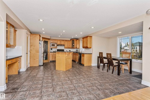 1518 Haswell Close, Edmonton, AB - Indoor