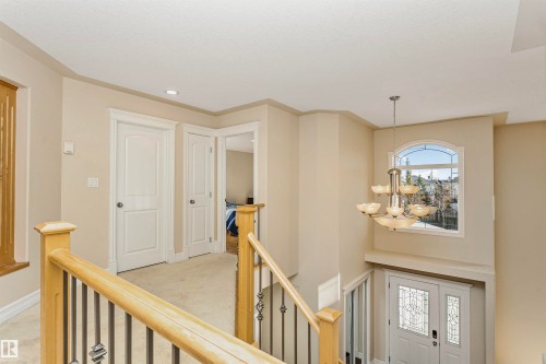 1518 Haswell Close, Edmonton, AB - Indoor Photo Showing Other Room