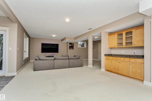 1518 Haswell Close, Edmonton, AB - Indoor