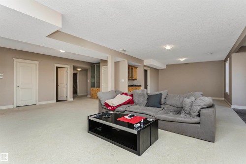 1518 Haswell Close, Edmonton, AB - Indoor