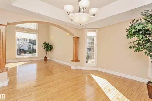 1518 Haswell Close, Edmonton, AB - Indoor Photo Showing Other Room