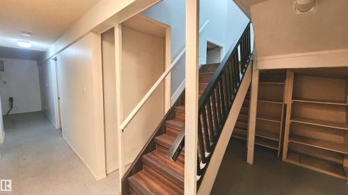 10331 153 Street, Edmonton, AB - Indoor Photo Showing Other Room