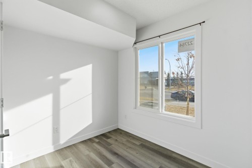 22764 97 Av Secord, Edmonton, AB - Indoor Photo Showing Other Room