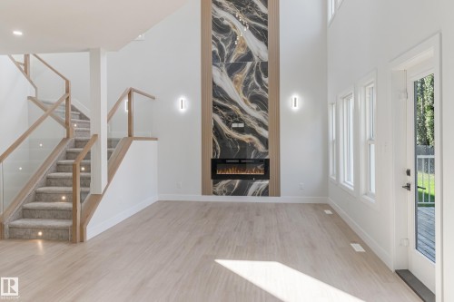 15012 15 Street, Edmonton, AB - Indoor With Fireplace