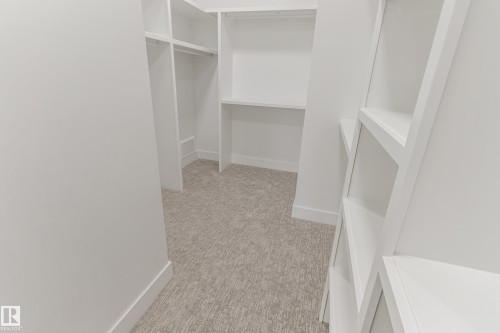 15012 15 Street, Edmonton, AB - Indoor With Storage