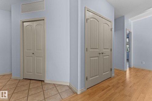 302 2503 Hanna Crescent, Edmonton, AB - Indoor Photo Showing Other Room