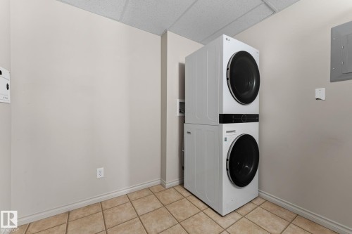 302 2503 Hanna Crescent, Edmonton, AB - Indoor Photo Showing Laundry Room