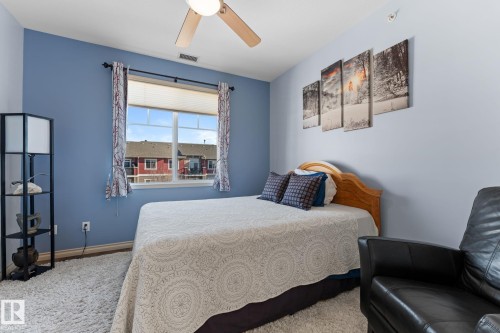 302 2503 Hanna Crescent, Edmonton, AB - Indoor Photo Showing Bedroom