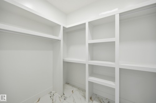 95 Edgefield Way, St. Albert, AB - Indoor With Storage