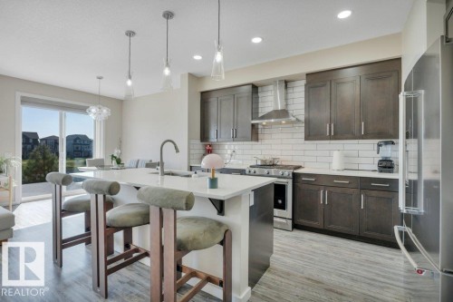 2320 Chokecherry Close, Edmonton, AB - Indoor Photo Showing Kitchen With Upgraded Kitchen