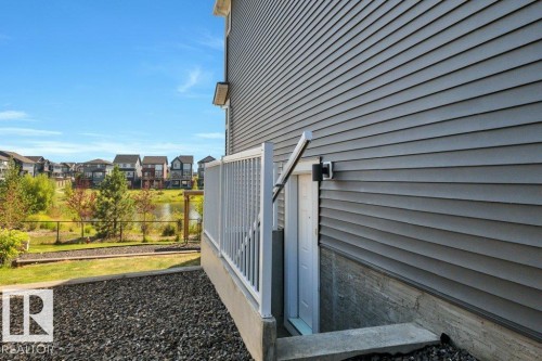 2320 Chokecherry Close, Edmonton, AB - Outdoor