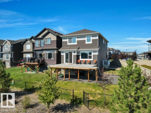 2320 Chokecherry Close, Edmonton, AB - Outdoor
