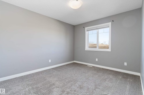 3520 49 Avenue, Beaumont, AB - Indoor Photo Showing Other Room