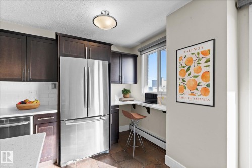 1203 10150 117 Street, Edmonton, AB - Indoor Photo Showing Kitchen