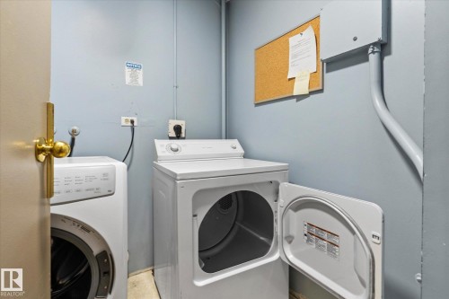 1203 10150 117 Street, Edmonton, AB - Indoor Photo Showing Laundry Room