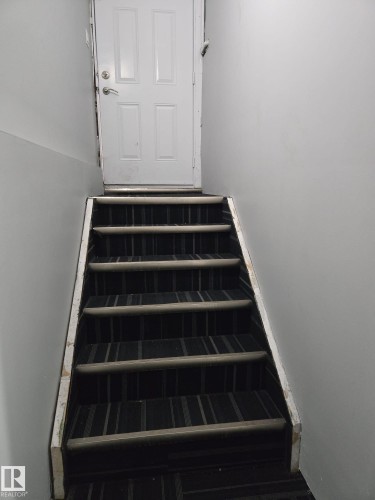 15116 32 Street, Edmonton, AB - Indoor Photo Showing Other Room