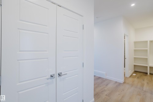 132 Mitchell Bend, Leduc, AB - Indoor Photo Showing Other Room
