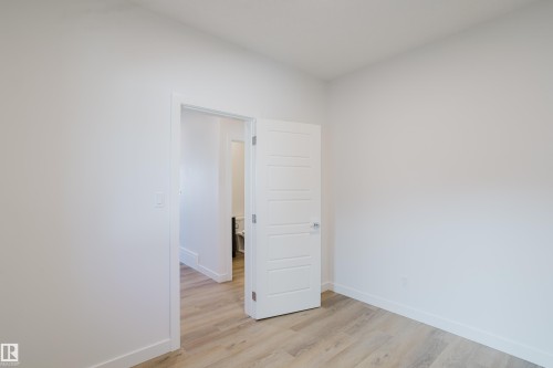 132 Mitchell Bend, Leduc, AB - Indoor Photo Showing Other Room