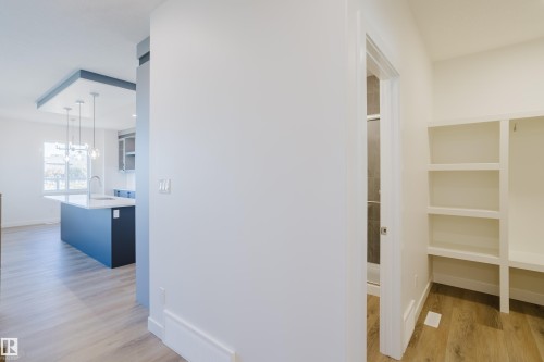 132 Mitchell Bend, Leduc, AB - Indoor