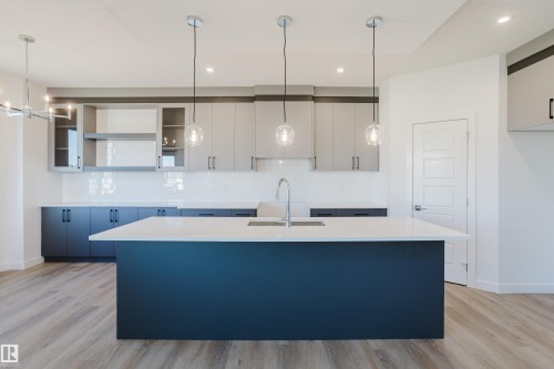 132 Mitchell Bend, Leduc, AB - Indoor Photo Showing Kitchen With Upgraded Kitchen