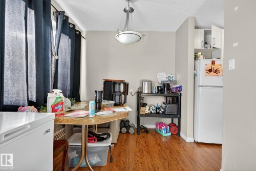 204 11019 107 Street, Edmonton, AB - Indoor