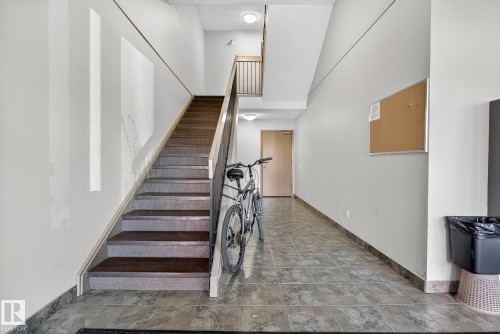 204 11019 107 Street, Edmonton, AB - Indoor Photo Showing Other Room