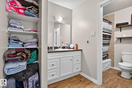 405 11019 107 Street, Edmonton, AB - Indoor Photo Showing Bathroom