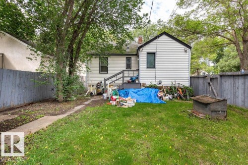 11551 68 Street, Edmonton, AB - Outdoor