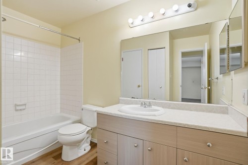 66 2204 118 Street, Edmonton, AB - Indoor Photo Showing Bathroom