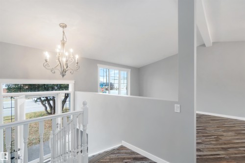 5039 49 Street, Gibbons, AB - Indoor Photo Showing Other Room