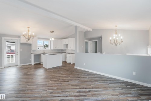 5039 49 Street, Gibbons, AB - Indoor