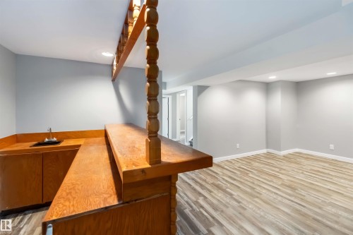 5039 49 Street, Gibbons, AB - Indoor Photo Showing Other Room