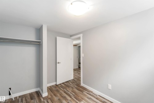 5039 49 Street, Gibbons, AB - Indoor Photo Showing Other Room