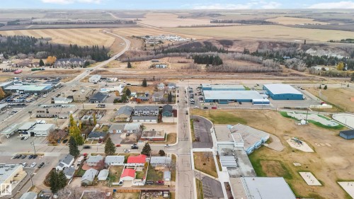 5039 49 Street, Gibbons, AB - Outdoor With View