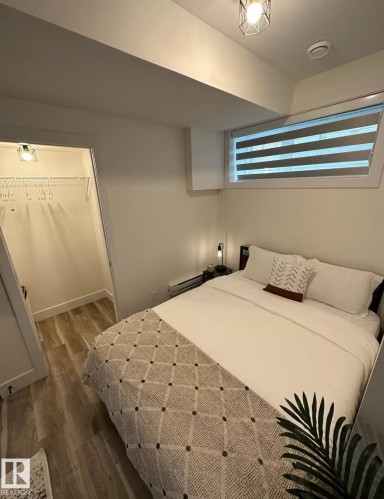 11315 95A Street, Edmonton, AB - Indoor Photo Showing Bedroom